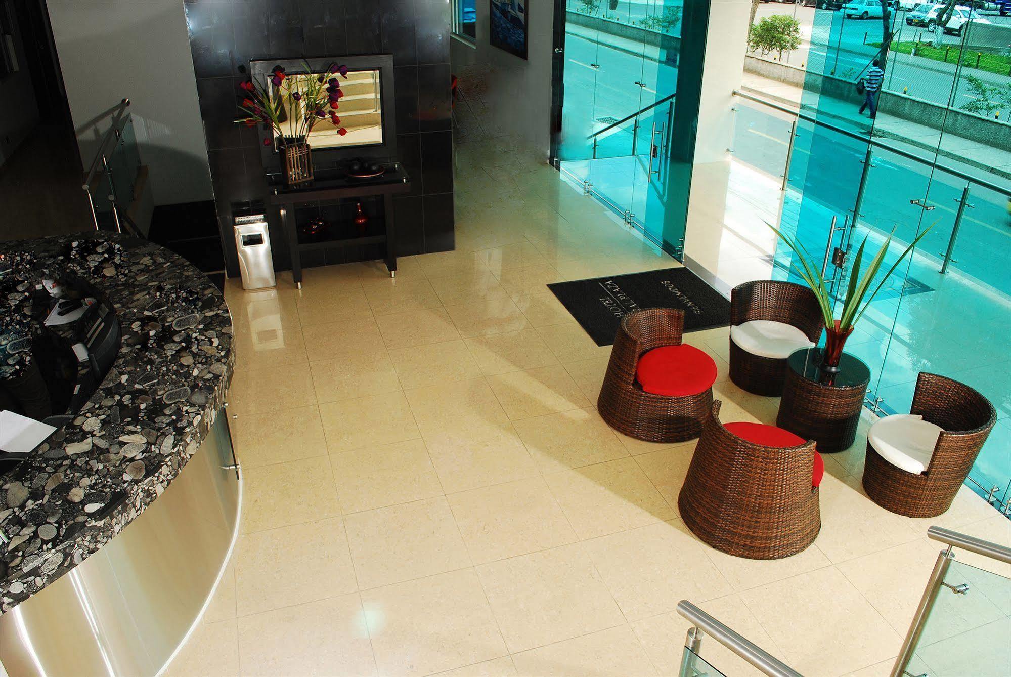 Hotel Central Plaza Medellin Itagui Luaran gambar
